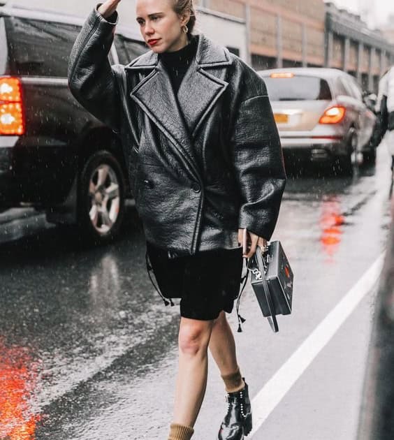 Oversized Leather Jacket With Shorts Oversized Leather Jacket With Shorts — Classy Punk Outfits