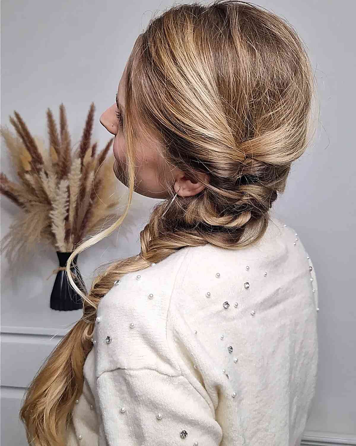Ash Blonde Side Braid With Curtain Bangs Ash Blonde Side Braid With Curtain Bangs — Classy Quick Braids Hairstyle