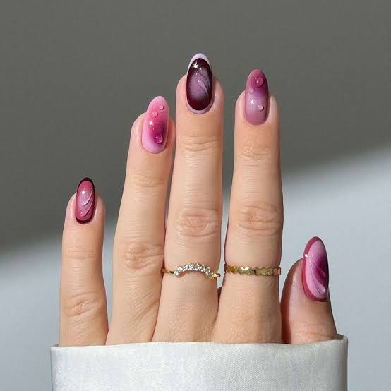 Pink to Berry Gradient Glossy Oval Nails — Classy Raspberry Nails