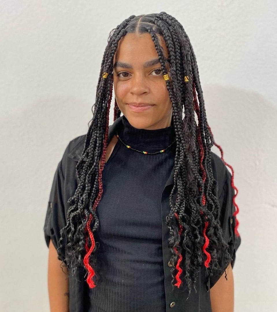 Black Braids With Red Strands And Wavy Ends Black Braids With Red Strands And Wavy Ends — Classy Red Braids