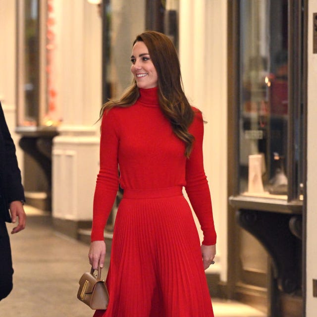 Red Turtleneck With Pleated Midi Skirt Red Turtleneck With Pleated Midi Skirt — Classy Red Outfits