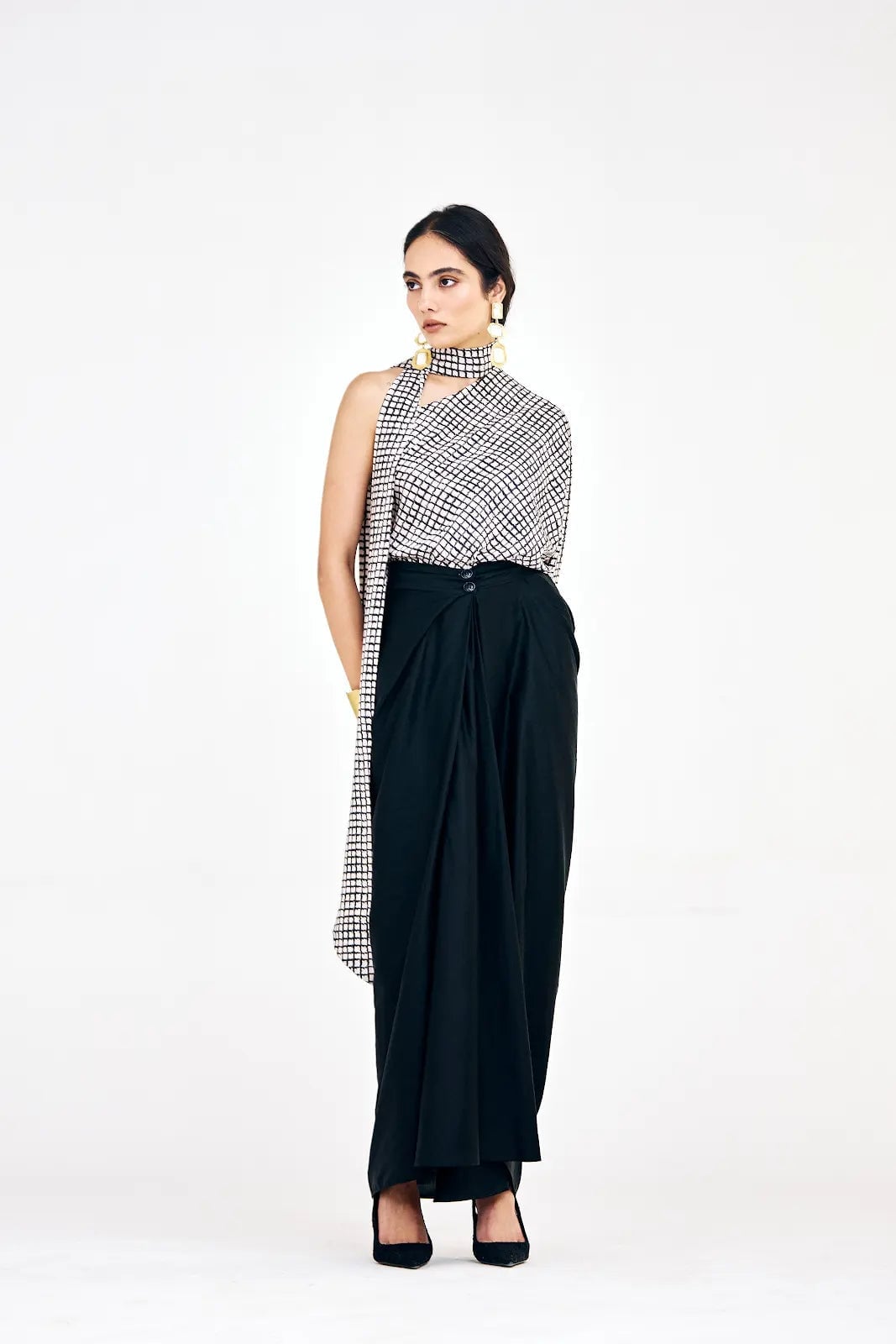Asymmetrical Checked Top with Wide-Leg Trousers Asymmetrical Checked Top with Wide-Leg Trousers — Classy Restaurant Outfit