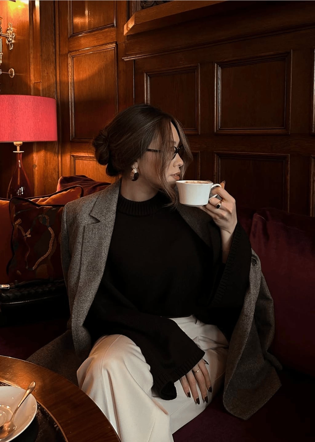 Grey Blazer Over Turtleneck with White Trousers Grey Blazer Over Turtleneck with White Trousers — Classy Restaurant Outfit