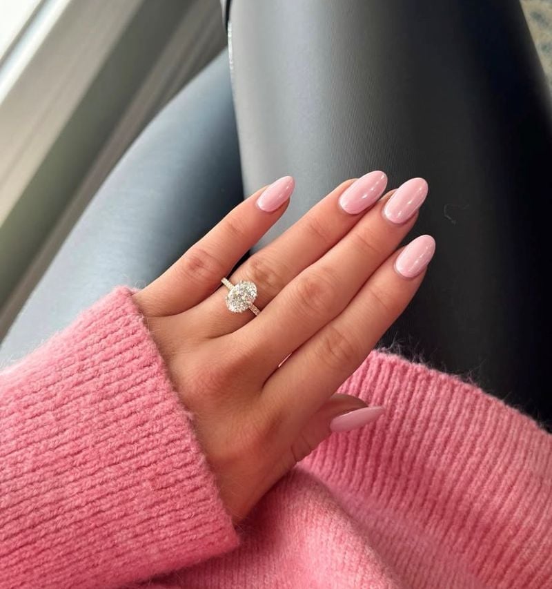 Medium Oval Soft Light Pink Nails — Classy Ring Nails