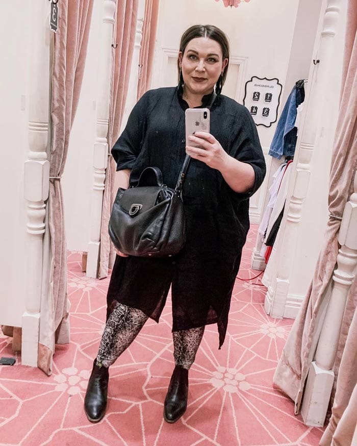 Oversized Dress Over Snake Print Leggings — Classy Rock Concert Outfits
