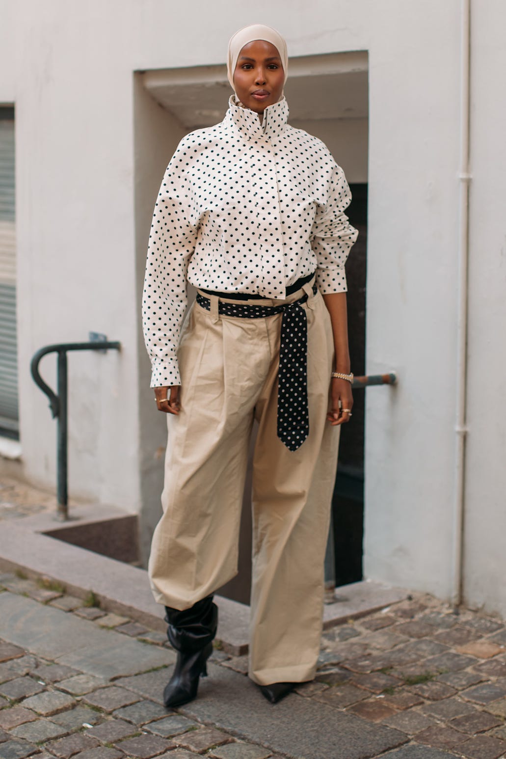 Oversized Polka Dot Shirt with Tie Belt Oversized Polka Dot Shirt with Tie Belt — Classy Scandinavian Style
