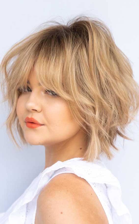 Chin Shag With Tousled Layers Chin Shag With Tousled Layers — Classy Shag Hair