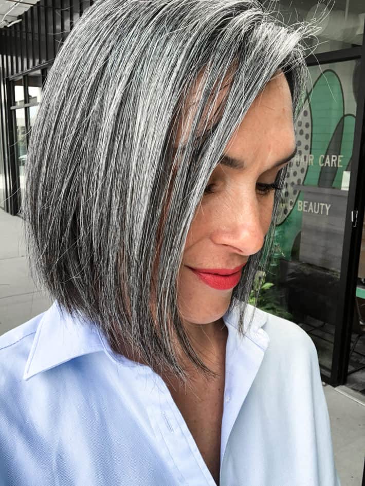 Asymmetrical Collarbone Bob — Classy Short Haircuts