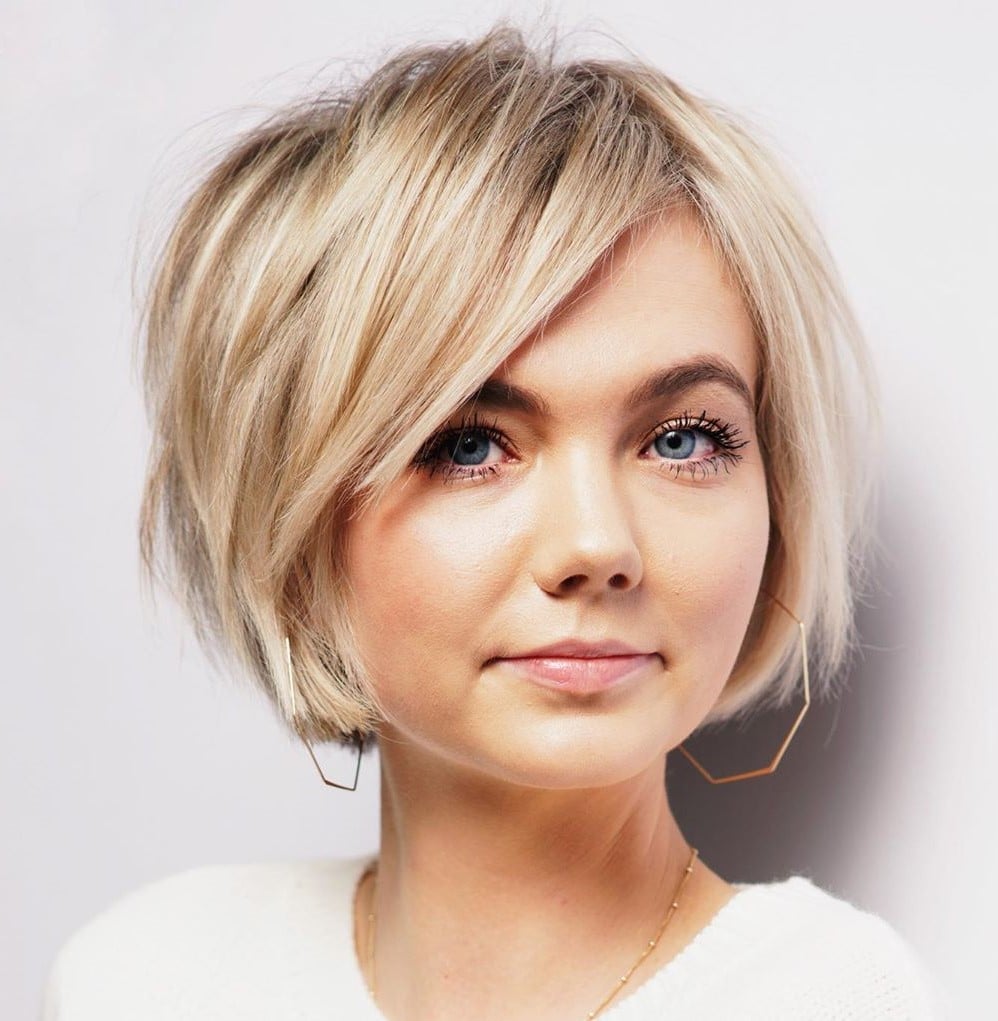 Asymmetrical Bob With Ash Blonde Side Bangs — Classy Side Bangs