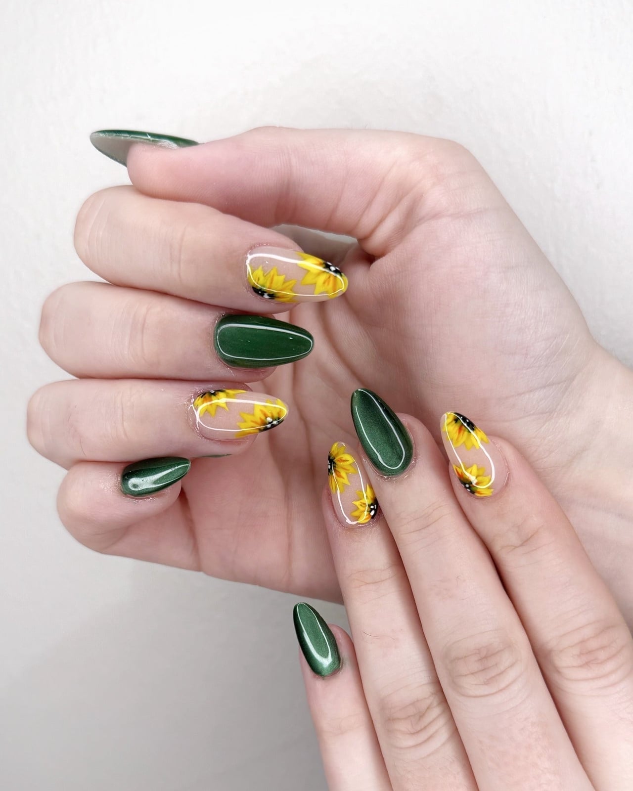 Almond Metallic Deep Green With Clear Sunflowers Almond Metallic Deep Green With Clear Sunflowers — Classy Sunflower Nails