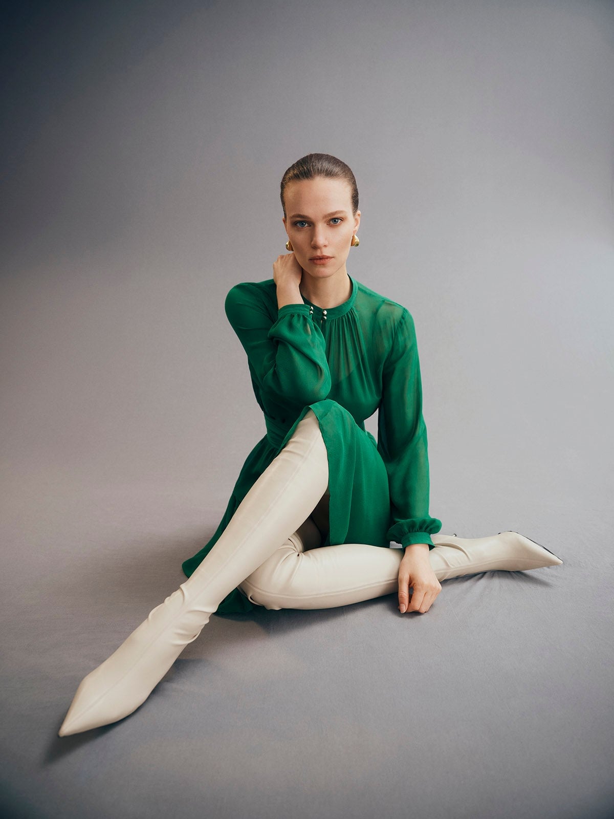Emerald Green Chiffon Dress With Thigh-High Boots — Classy Theater Outfits