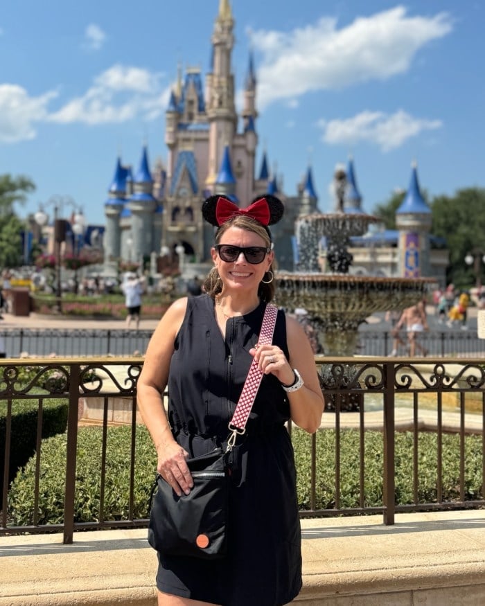 Black Sleeveless Dress with Minnie Mouse Ears Black Sleeveless Dress with Minnie Mouse Ears — Classy Theme Park Outfits