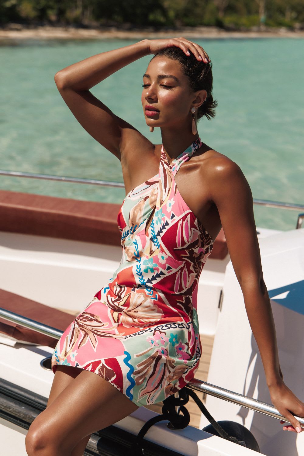 Fitted Halter Neck Mini Dress with Abstract Tropical Print — Classy Tropical Outfits