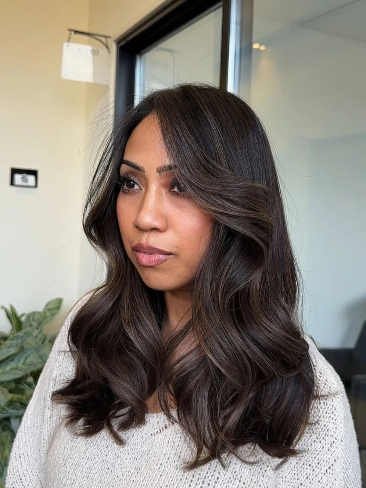 Mid-Back Straight Hair With Volume — Classy Two Tone Hair