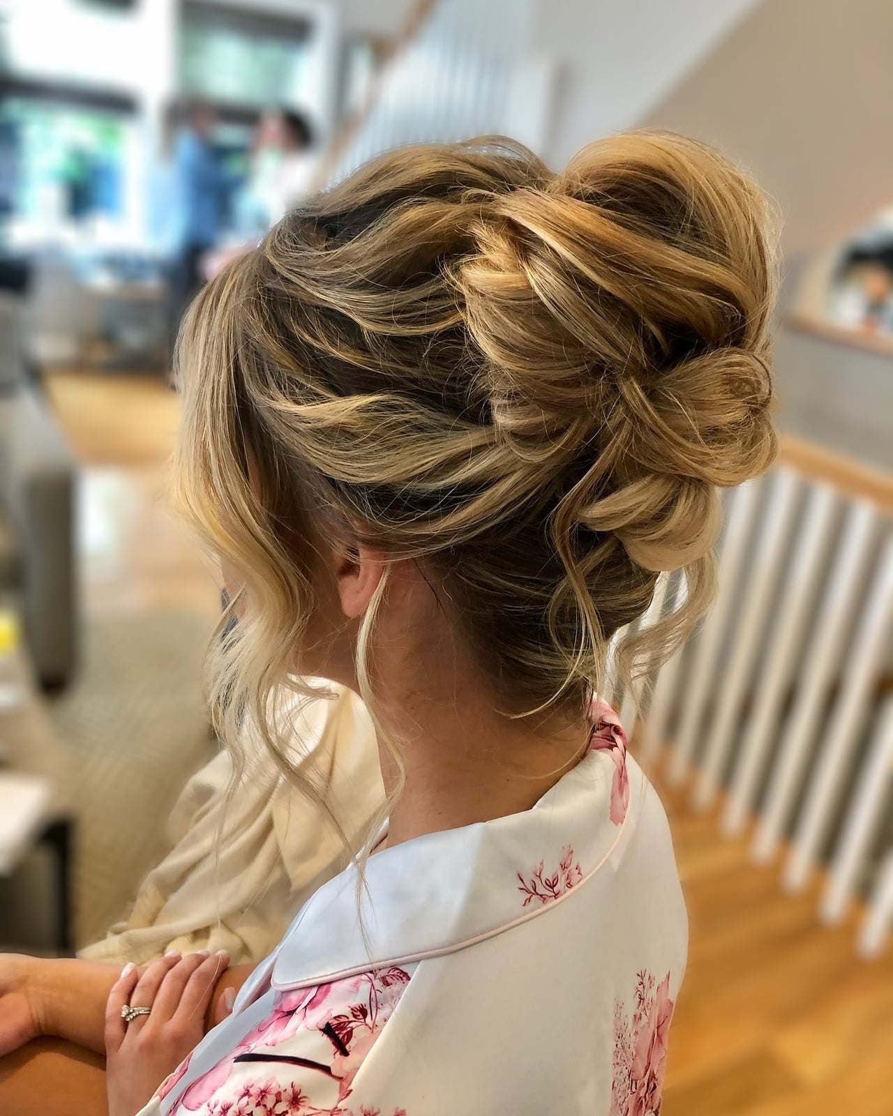 Elegant Sculpted Blonde Bun Elegant Sculpted Blonde Bun — Classy Updo Wig