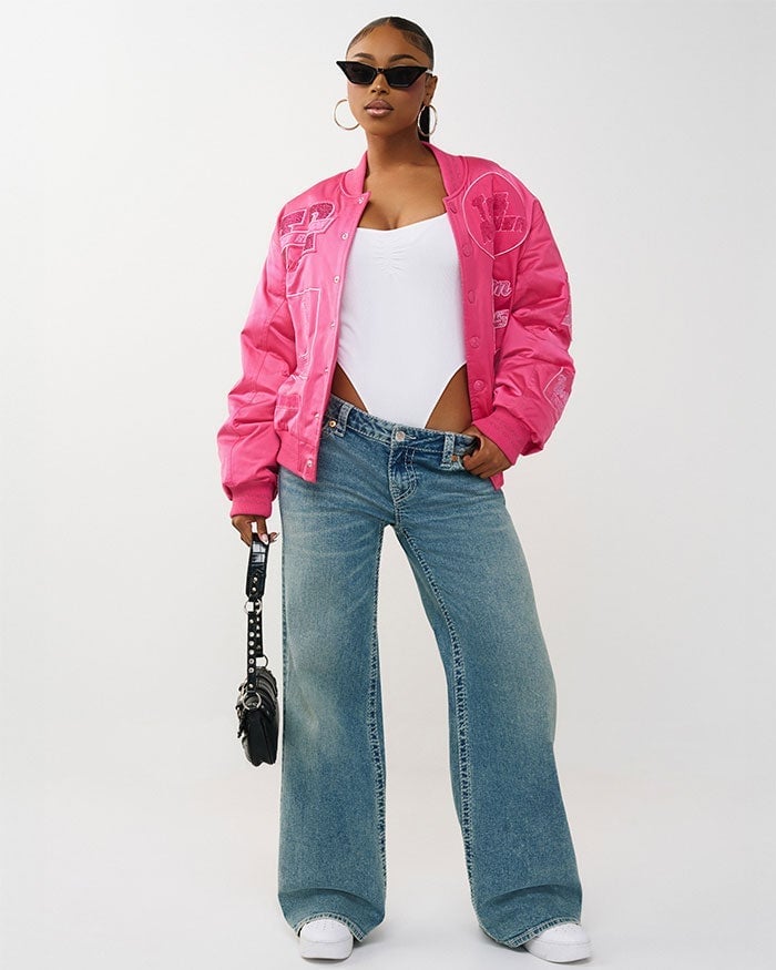 Pink Bomber Jacket With Baggy Jeans Pink Bomber Jacket With Baggy Jeans — Classy Varsity Jacket Outfits