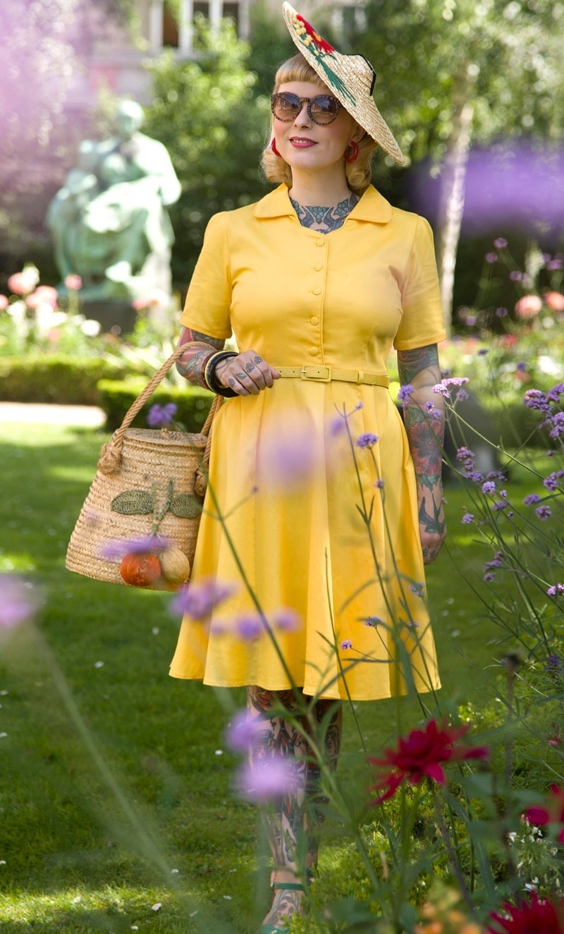 Yellow Collared Dress for Garden Parties — Classy Vintage Outfits