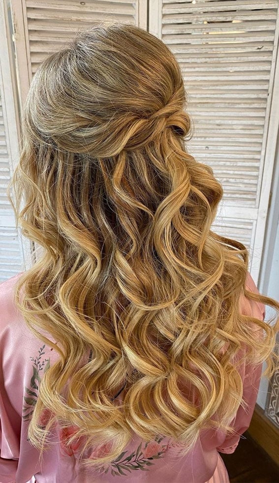 Blonde Mid-Back Half-Updo With Twisted Detail Blonde Mid-Back Half-Updo With Twisted Detail — Classy Wavy Hairstyles