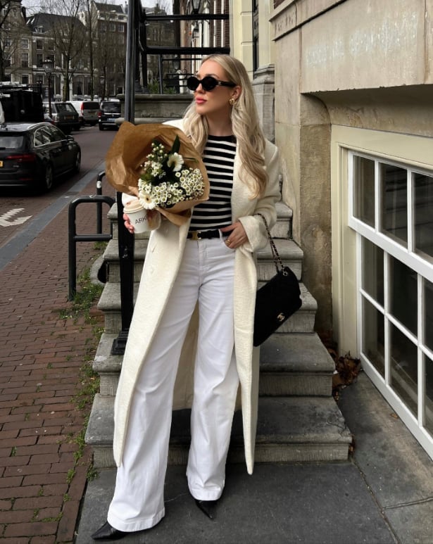 White Wide Leg Trousers With A Cream Coat White Wide Leg Trousers With A Cream Coat — Classy White Jeans Outfits