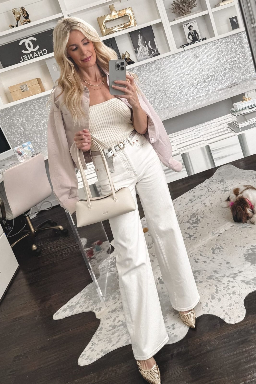 White Wide Leg Jeans With Pink Jacket White Wide Leg Jeans With Pink Jacket — Classy White Jeans Outfits