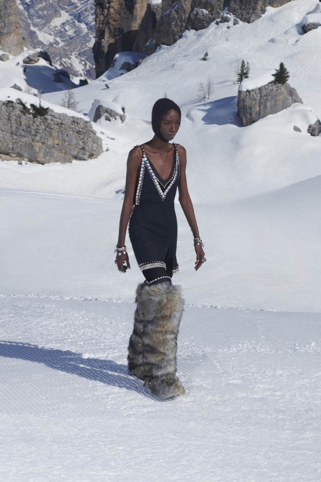 Black Mini Dress with Fur Boots for Winter — Classy Y2K Outfits 2000s