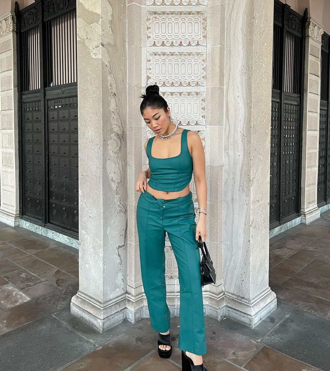 Green Square Neck Crop Top with Matching Straight-Leg Trousers Green Square Neck Crop Top with Matching Straight-Leg Trousers — Classy Y2K Outfits