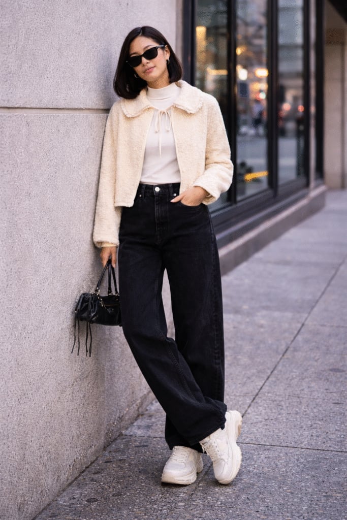 Cream Sherpa Jacket Over Turtleneck with Black Wide-Leg Jeans Cream Sherpa Jacket Over Turtleneck with Black Wide-Leg Jeans — Classy Y2K Outfits
