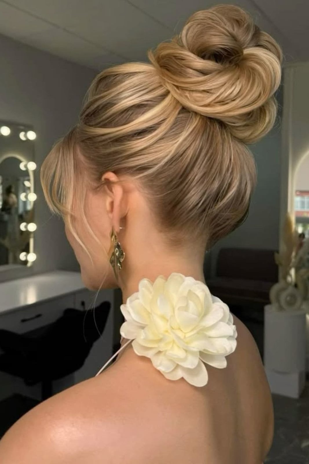 Voluminous Messy Updo With Curtain Bangs — Classy Y2K Updo