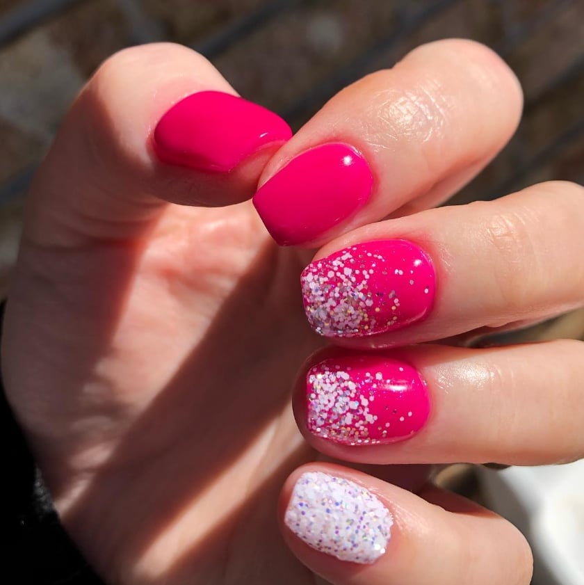 Short Square Bright Pink Glitter Accent Nails, Close-Up Take — Cute Dip Powder Nails