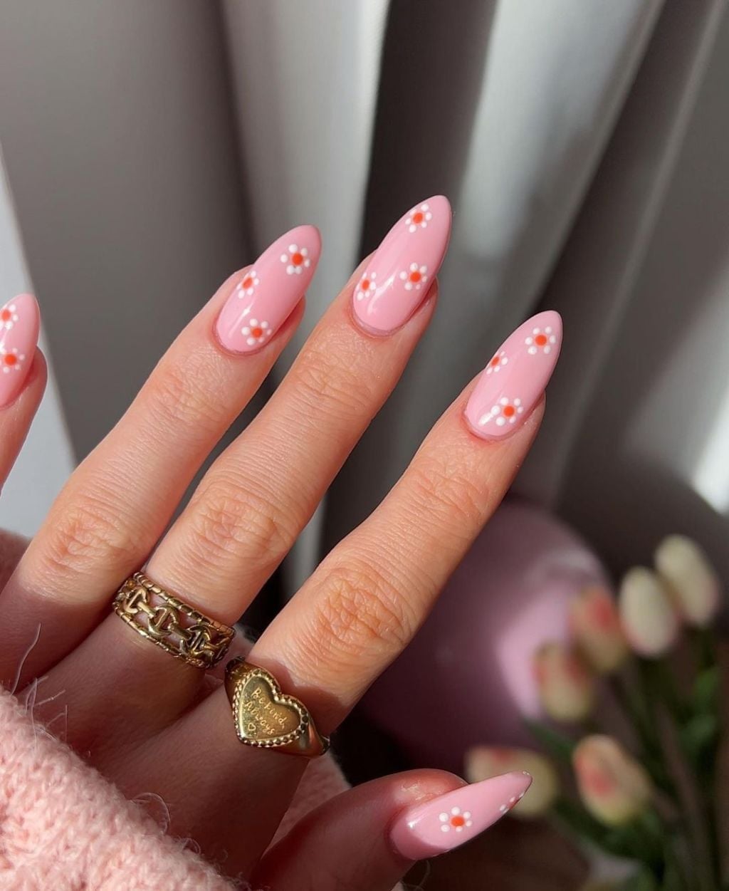 Medium Almond Light Pink Floral Accent Nails — Cute Dip Powder Nails