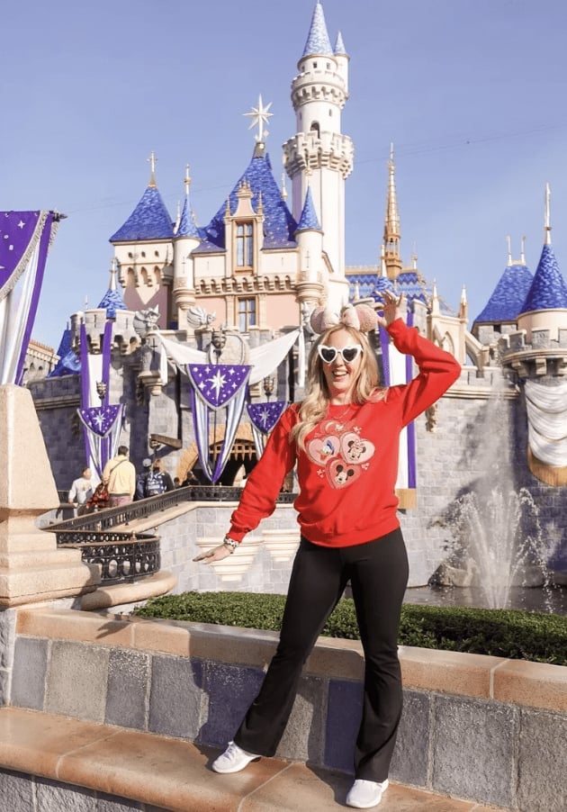 Mickey Mouse Sweatshirt With Black Leggings — Cute Disney Outfit Inspo