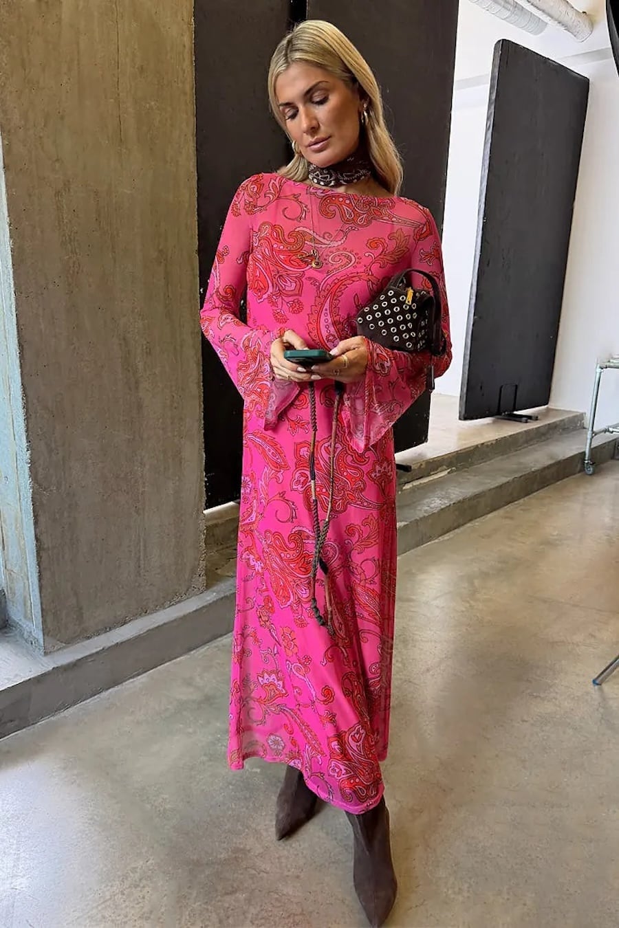 Paisley Print Maxi Dress With Ankle Boots Paisley Print Maxi Dress With Ankle Boots — Cute Elegant Outfits