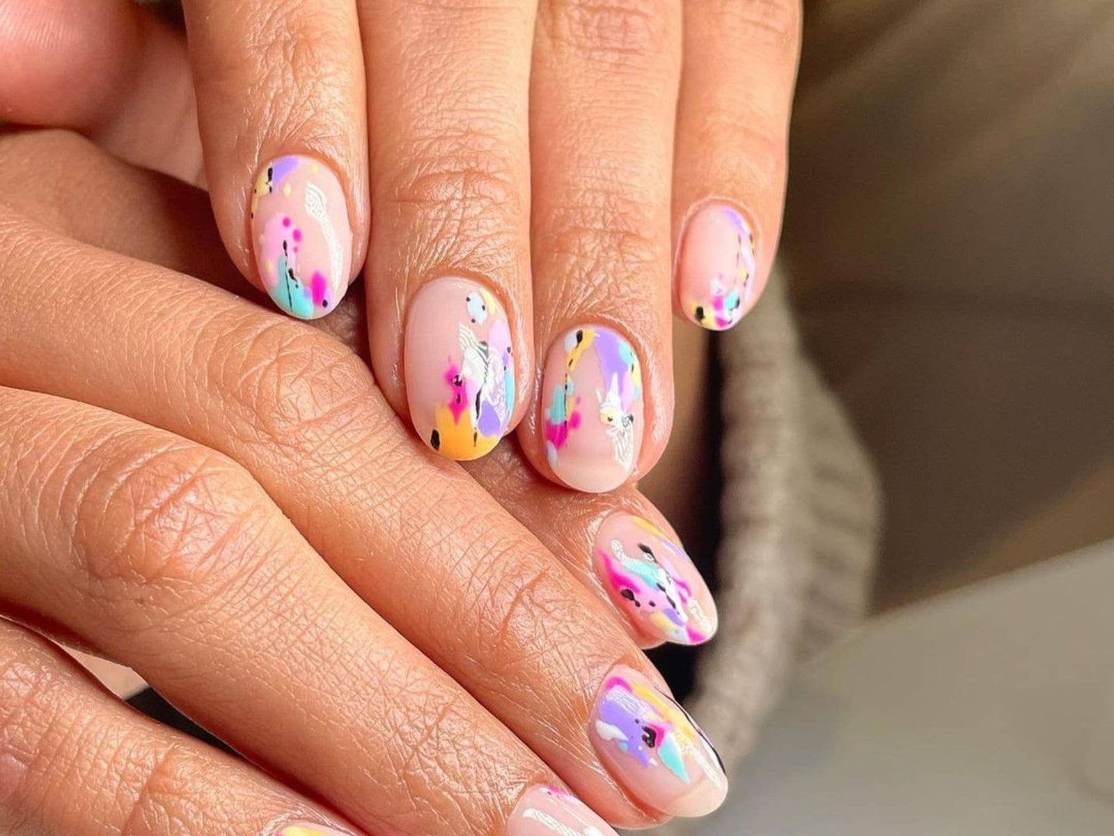 Abstract Colorful Strokes Short Oval Nails — Cute Gel X Nails