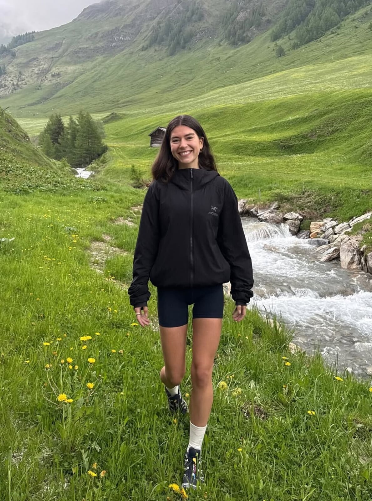 Cute Hiking Outfit Inspo