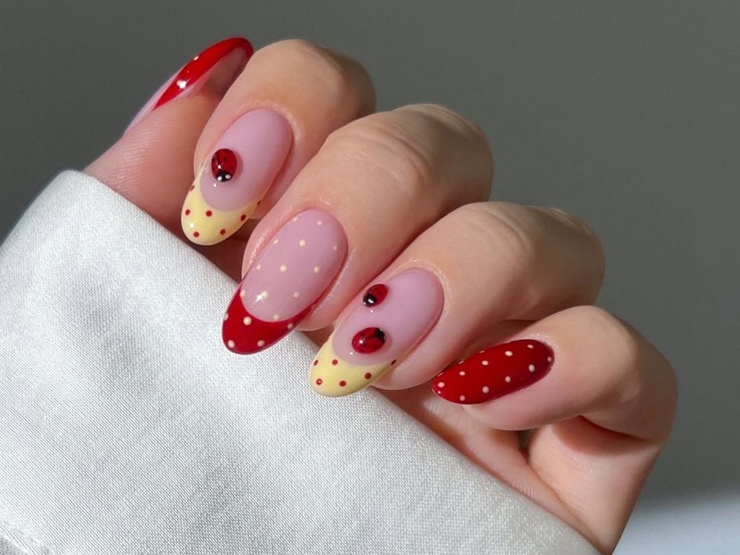 Sheer Pink Medium Oval with Ladybug and Polka Dots — Cute Medium Nails