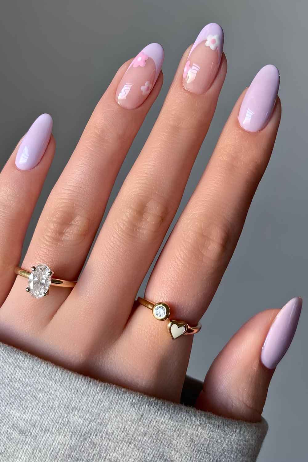 Sheer Pink Lilac Oval Nails With Floral French Tips Sheer Pink Lilac Oval Nails With Floral French Tips — Cute Oval Nails