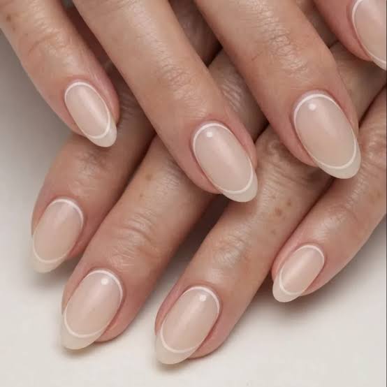 Elegant Sheer Nude With White French Tip Oval Nails Elegant Sheer Nude With White French Tip Oval Nails — Cute Oval Nails