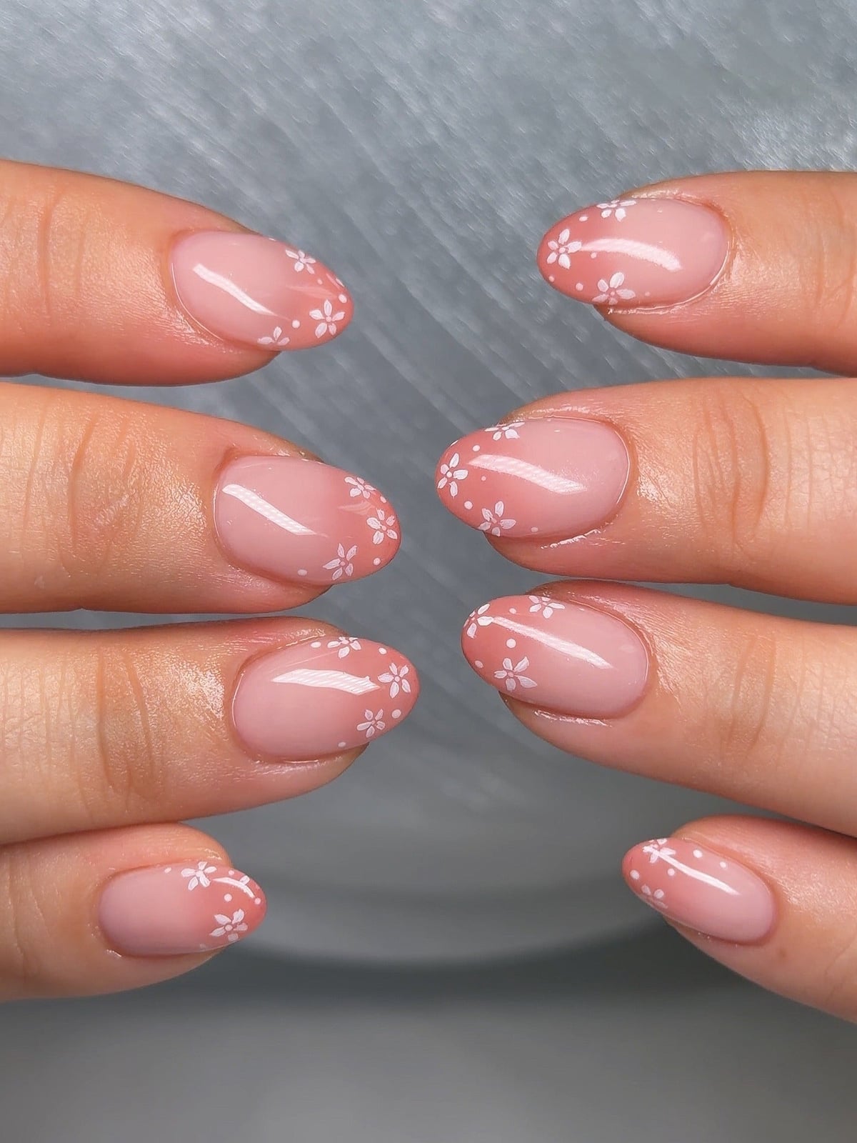 Sheer Pink Oval Nails With White Floral Accents Sheer Pink Oval Nails With White Floral Accents — Cute Oval Nails
