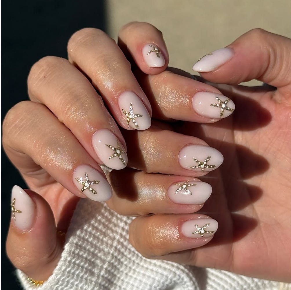 Short Almond Milky Nude Starfish Rhinestone Nails — Cute Short Birthday Nails