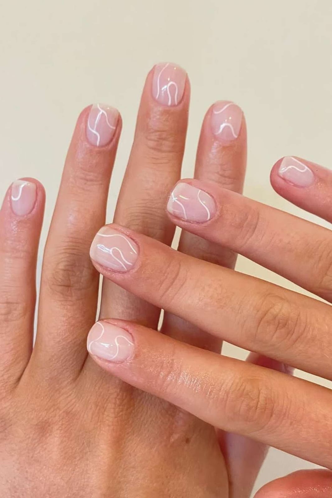 Sheer Nude With White Line Art Short Oval Nails Sheer Nude With White Line Art Short Oval Nails — Cute Short Round Nails