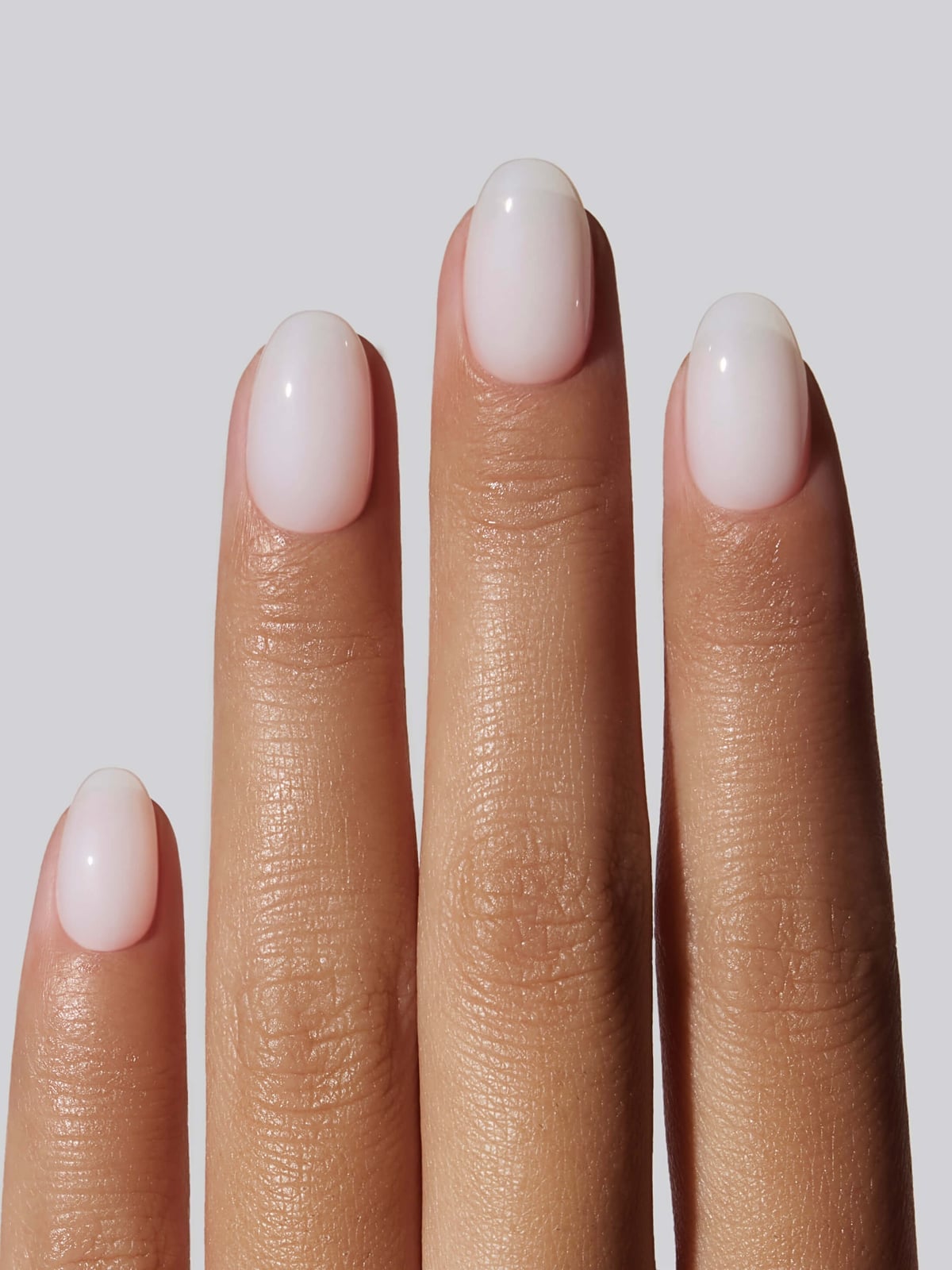 Milky White Sheer Glossy Very Short Round Nails With очень короткие Milky White Sheer Glossy Very Short Round Nails With очень короткие — Cute Short Round Nails
