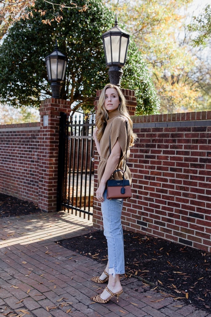 Brown Turtleneck Poncho With Light Blue Jeans Brown Turtleneck Poncho With Light Blue Jeans — Cute Simple Outfits