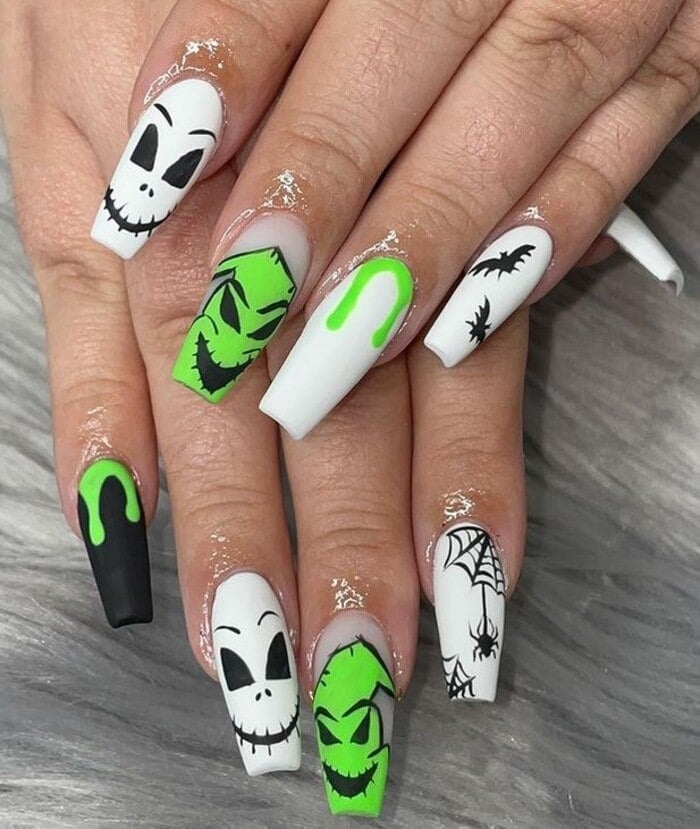 Long Coffin Nails With Character Art Long Coffin Nails With Character Art — Cute Skull Nails