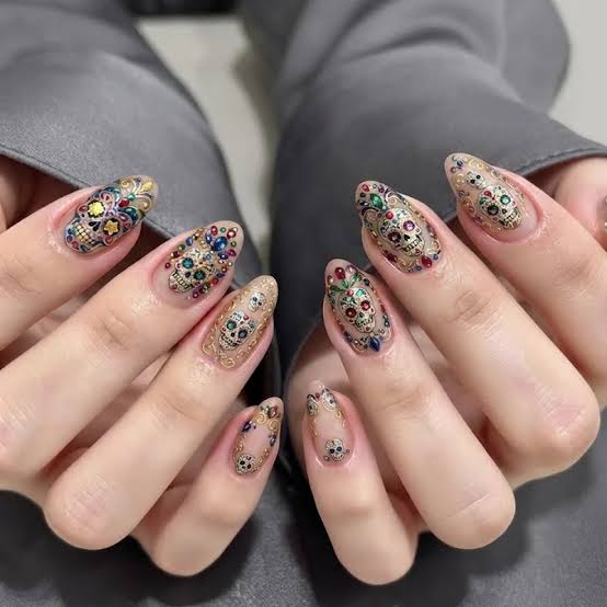 Medium Almond Nails With Detailed Sugar Skulls Medium Almond Nails With Detailed Sugar Skulls — Cute Skull Nails