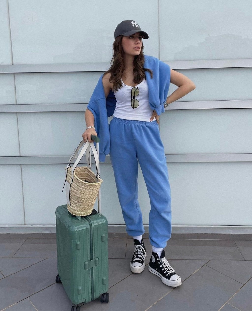 Blue Sweatpants Set with Cropped Cardigan — Cute Sweatpants Outfit Inspo