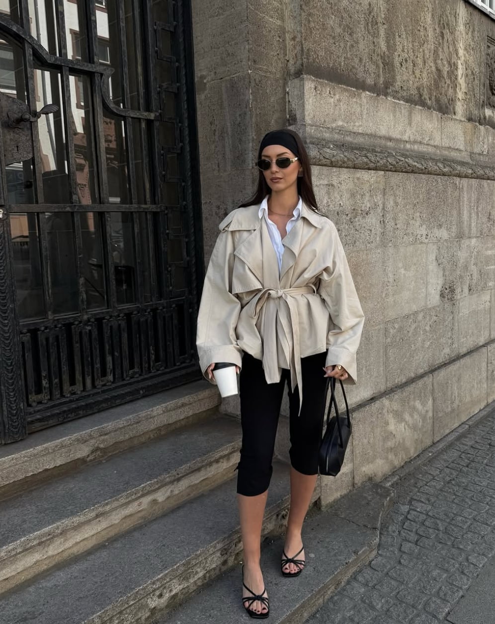 Black Capris with a White Shirt and Trench Coat — Elegant Black Capri Pants Outfit