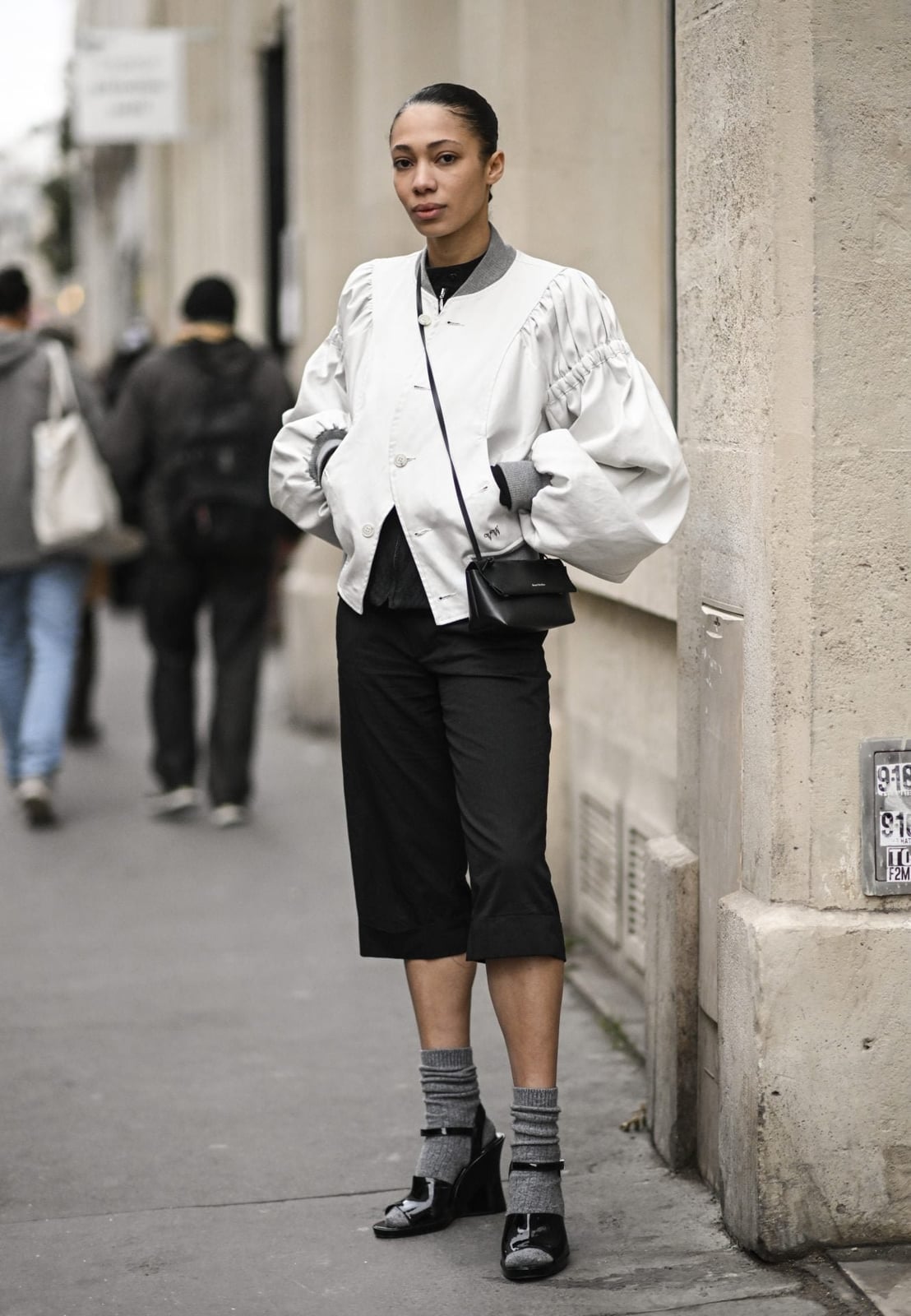 Street Style Black Capris with Bomber Jacket — Elegant Black Capri Pants Outfit