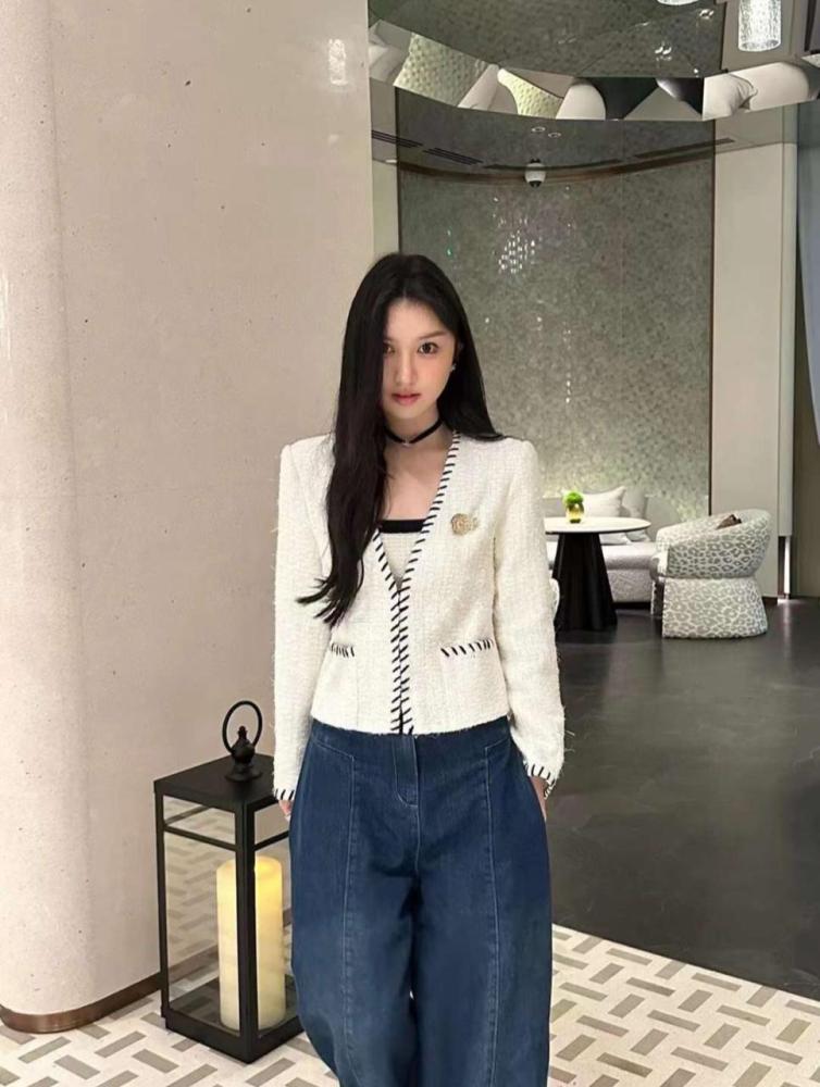 Fitted White Tweed Jacket With Black Trim — Elegant White Jacket Outfit