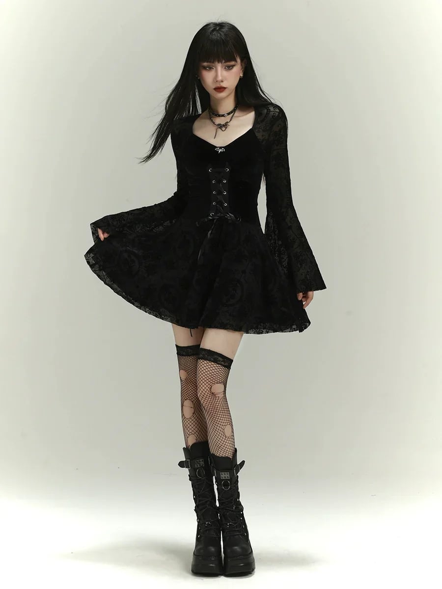 Velvet Mini Dress with Lace Bell Sleeves, Close-Up Take Velvet Mini Dress with Lace Bell Sleeves, Close-Up Take — Goth Style Ideas