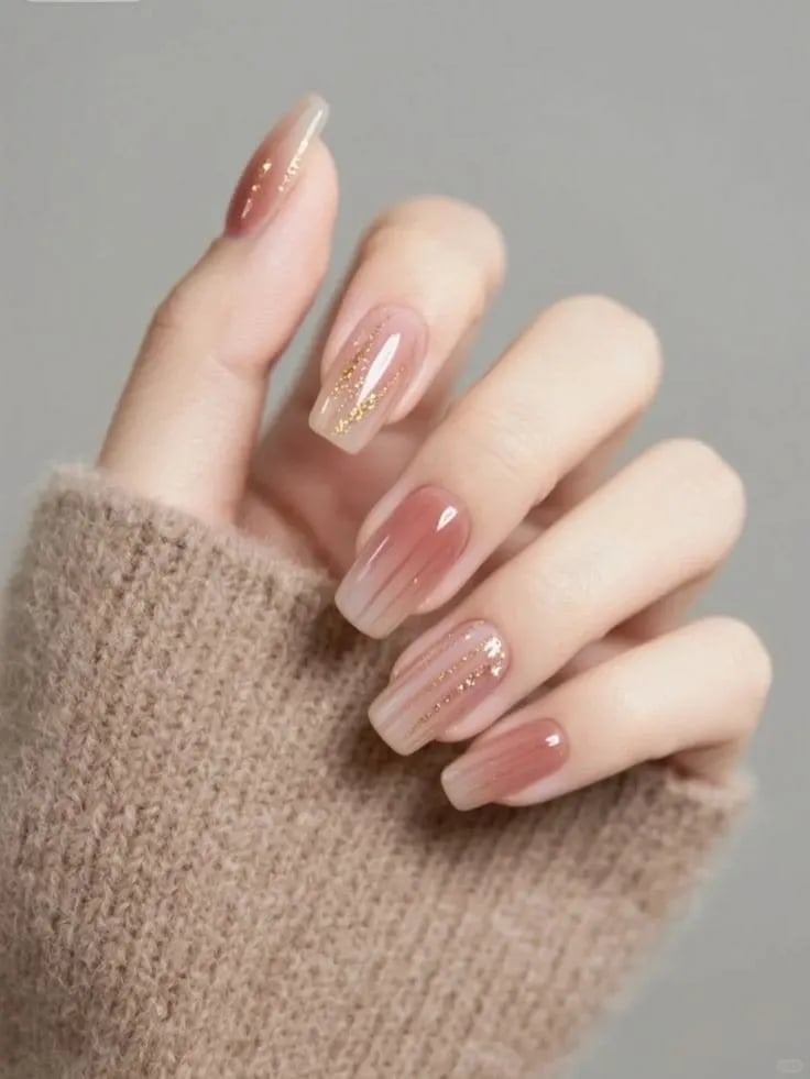 Dusty Rose Gradient with Gold Glitter Square Nails Dusty Rose Gradient with Gold Glitter Square Nails — Gradient Nail Ideas